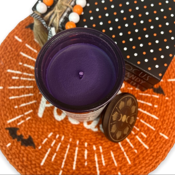Bloom & Prosper Hocus Pocus Hand Poured Halloween Candle richly scented LRG Rare - Picture 4 of 8